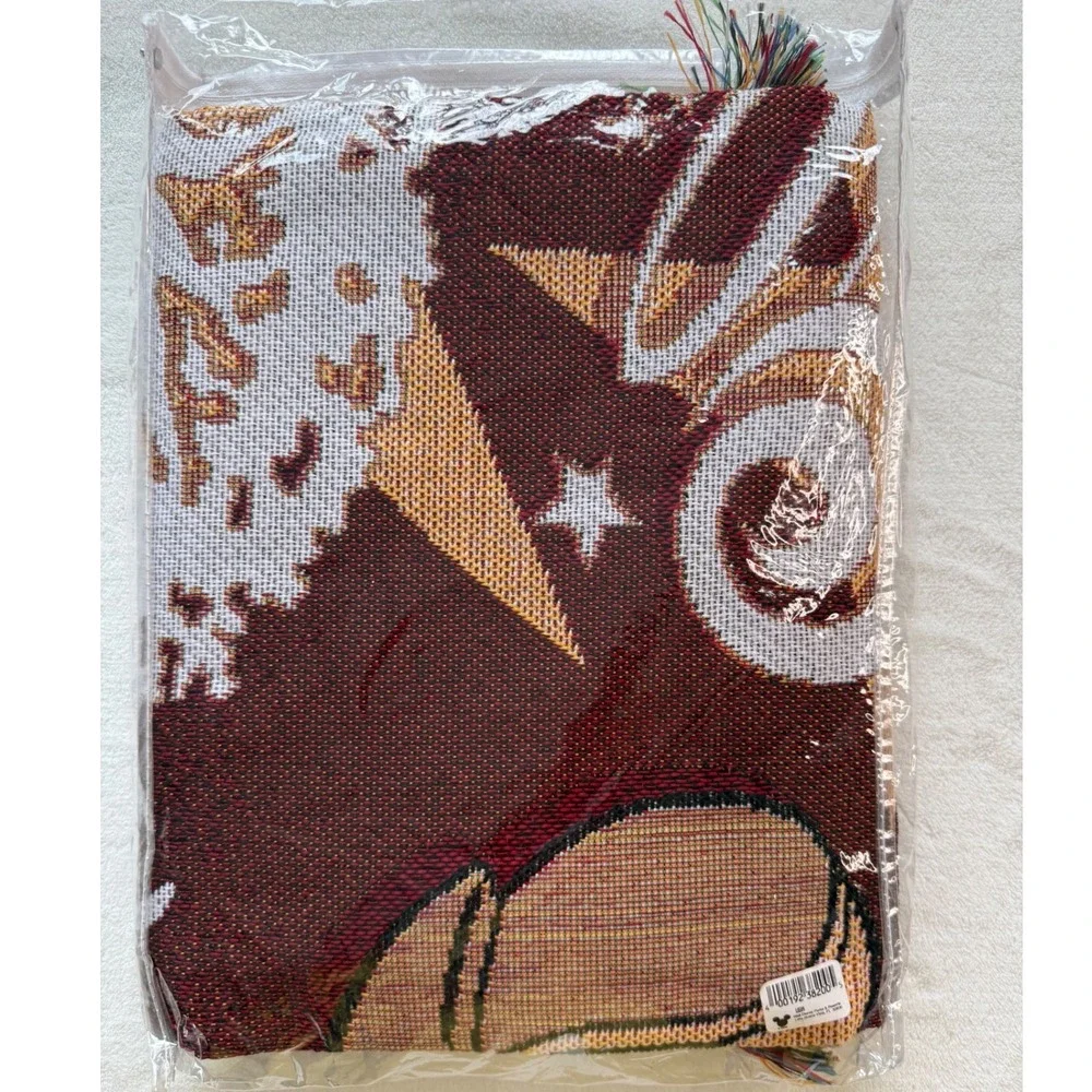 New! Mickey Mouse Tapestry Woven Throw Walt Disney World 4 Parks Blanket 46